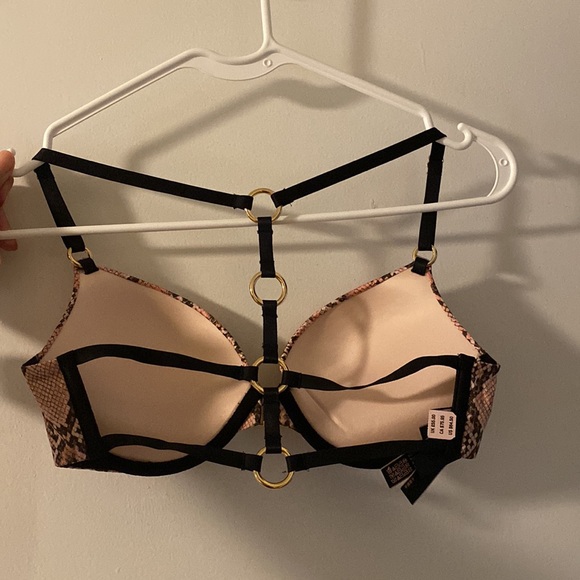 Victorias Secret Very Sexy Push Up 32C - Picture 4 of 7